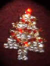 xmastree.jpg (17128 bytes)